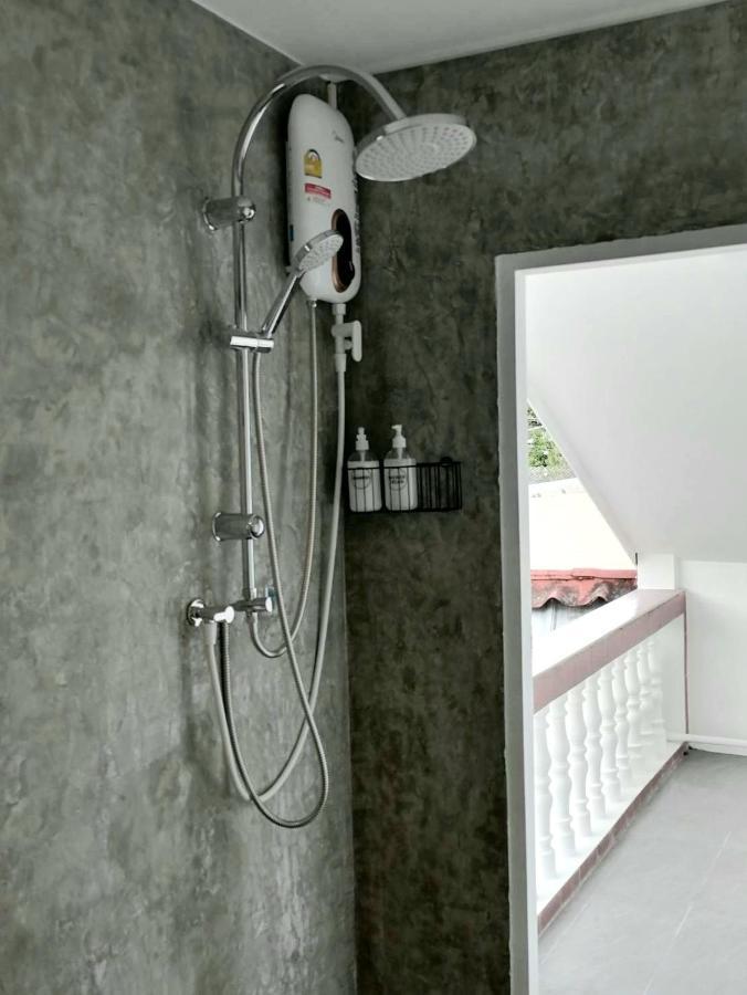 Room79 Phuket Kültér fotó